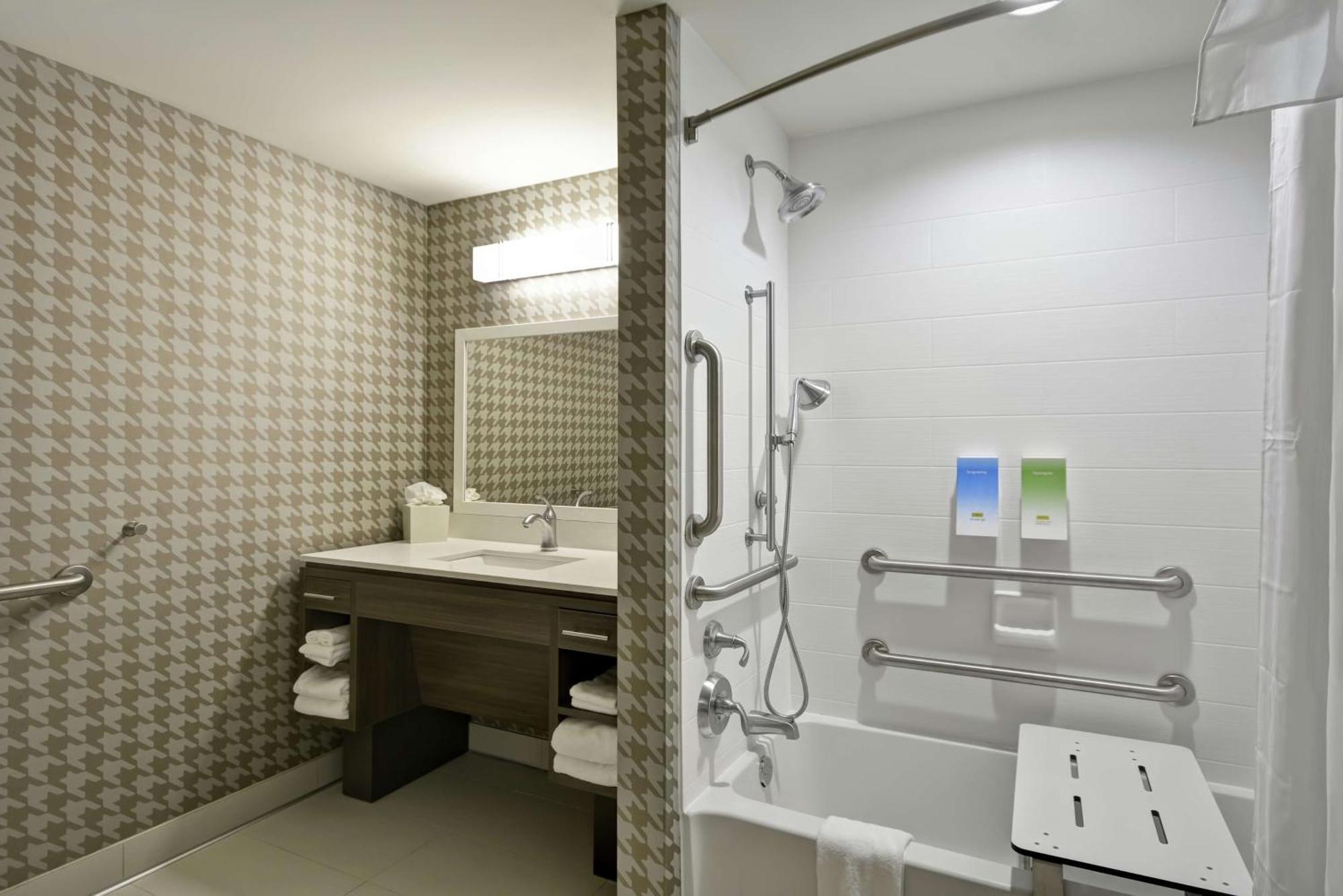 Home2 Suites By Hilton Plymouth Minneapolis Extérieur photo